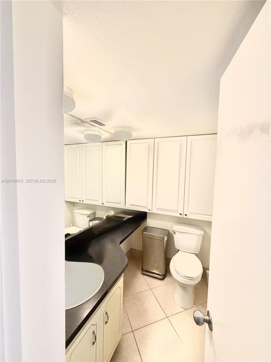 18601 Ne 14th ave · #301 in Miami - Photo 26