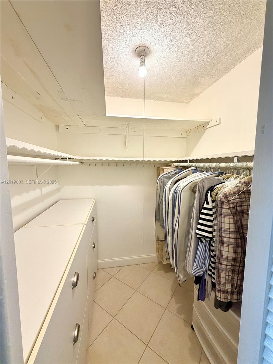 18601 Ne 14th ave · #301 in Miami - Photo 20