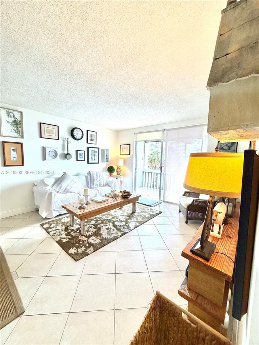 18601 Ne 14th ave · #301 in Miami - Photo 25