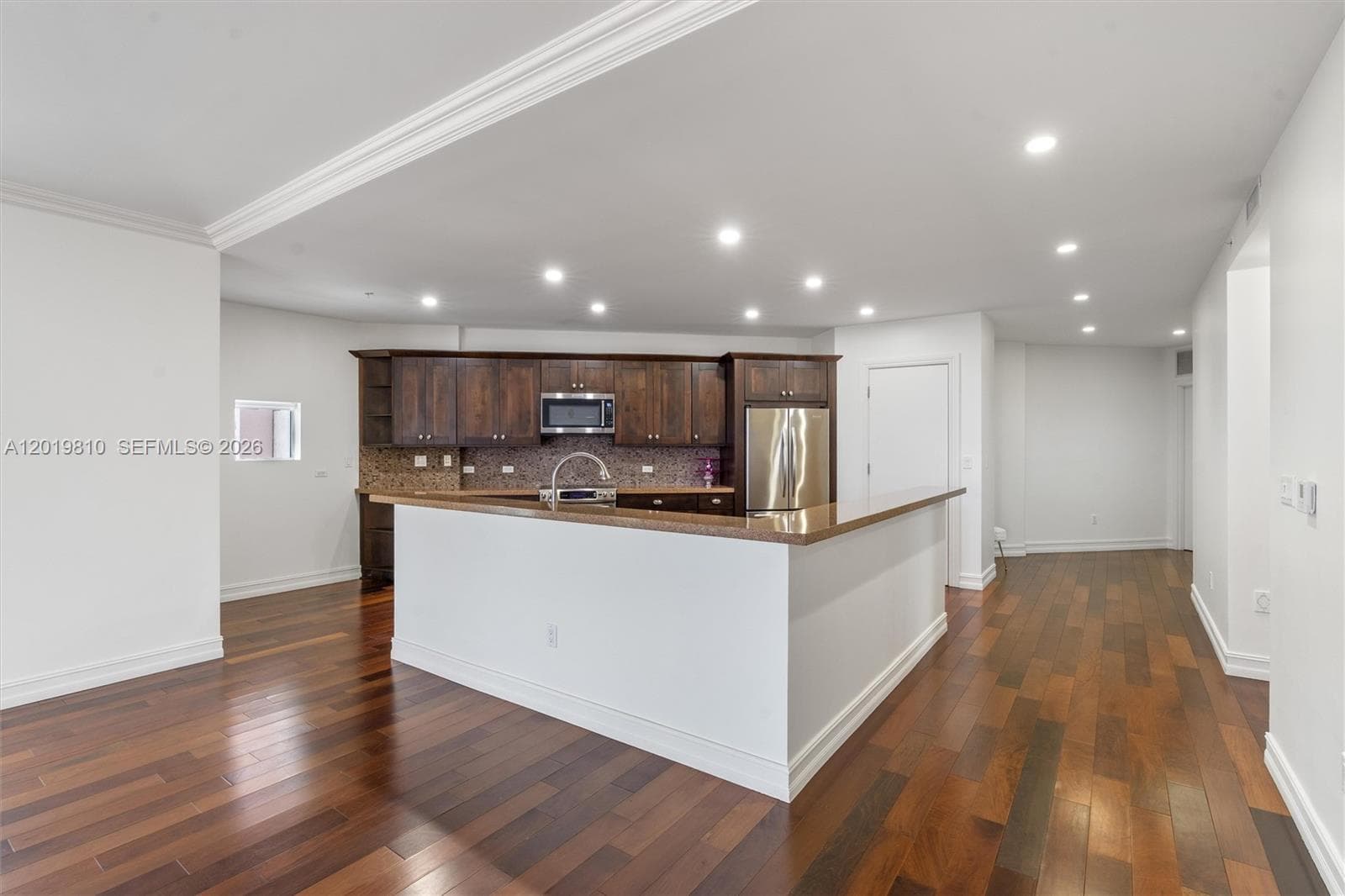 5 PALMS · #4E in Boca Raton - Photo 8