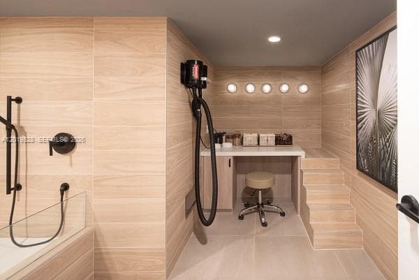 Avara Miami Beach · #623 in Miami Beach - Photo 24