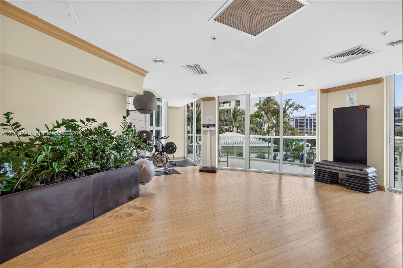 WATERGARDEN · #2205 in Fort Lauderdale - Photo 73