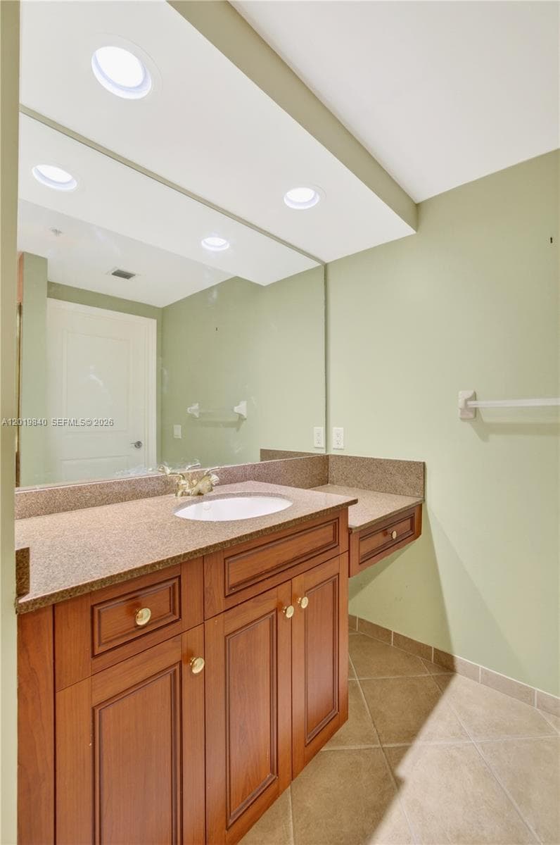WATERGARDEN · #2205 in Fort Lauderdale - Photo 30