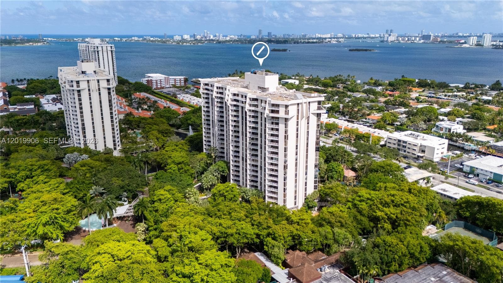 TOWERS OF QUAYSIDE CONDO · #311 in Miami - Photo 4