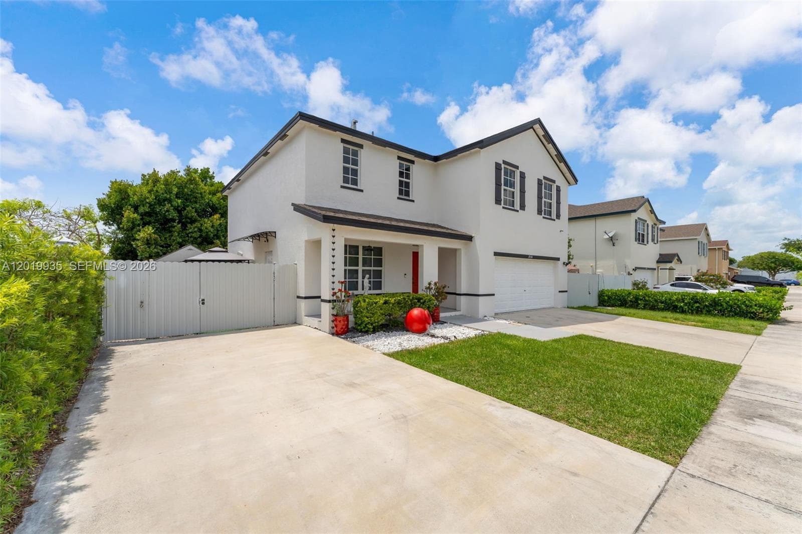 29310 SW 143rd Pl photo 2