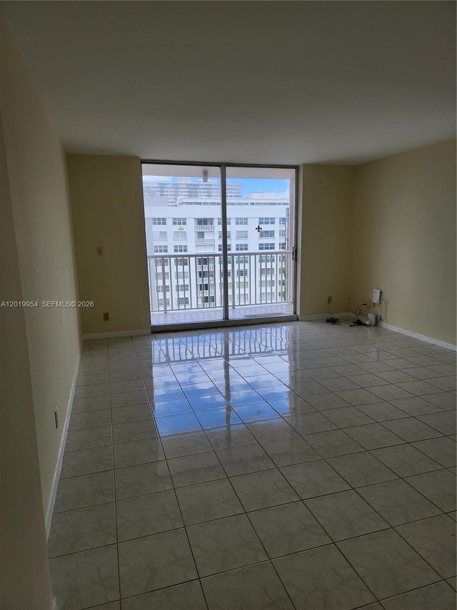 CLIFTON CONDO · #903 in Hallandale Beach - Photo 6