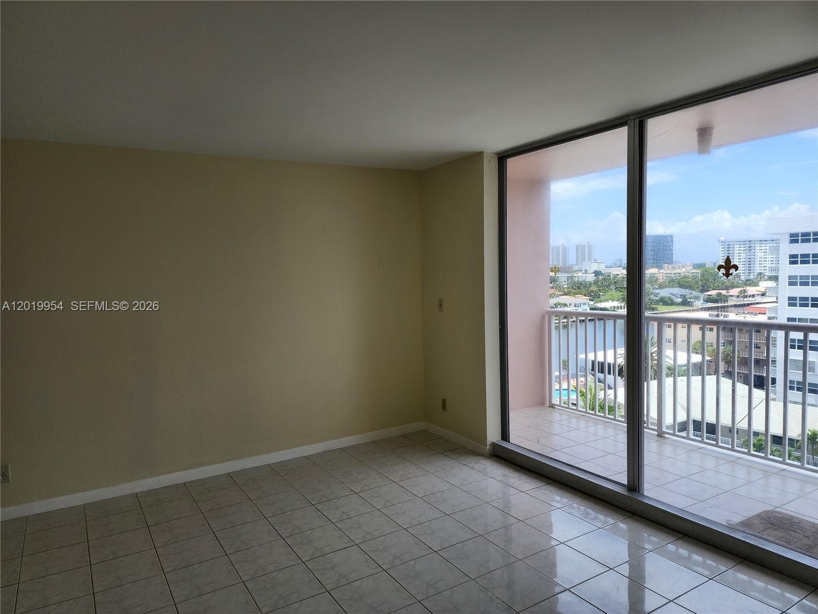 CLIFTON CONDO · #903 in Hallandale Beach - Photo 5