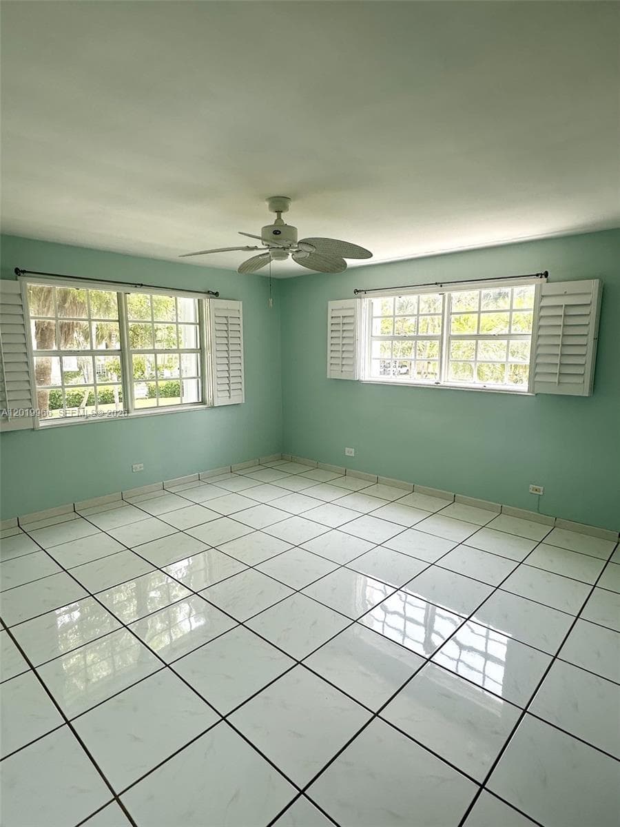 BLUE PELICAN CONDO · #206 in Key Biscayne - Photo 9