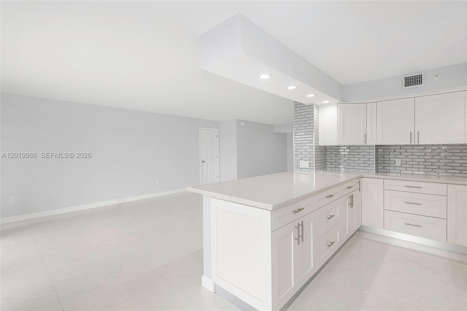 Summit Condo · #610N in Hollywood - Photo 14