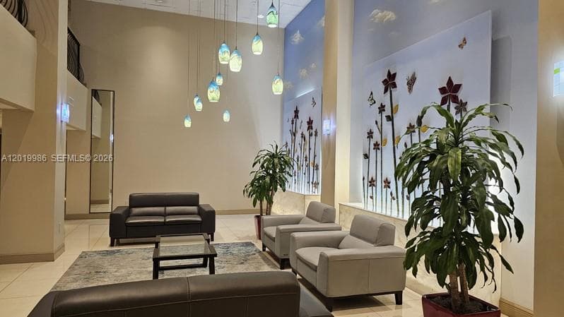 Summit Condo · #610N in Hollywood - Photo 31