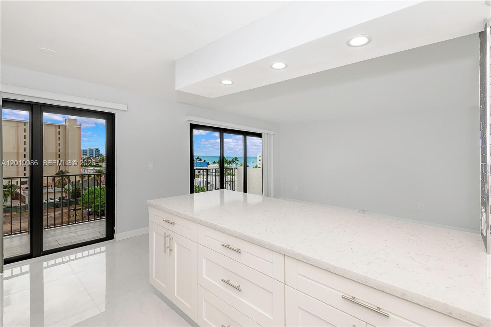 Summit Condo · #610N in Hollywood - Photo 4