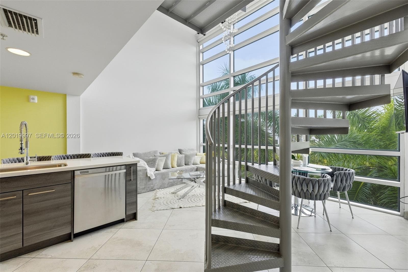 MERIDIAN 5 CONDO · #16 in Miami Beach - Photo 6
