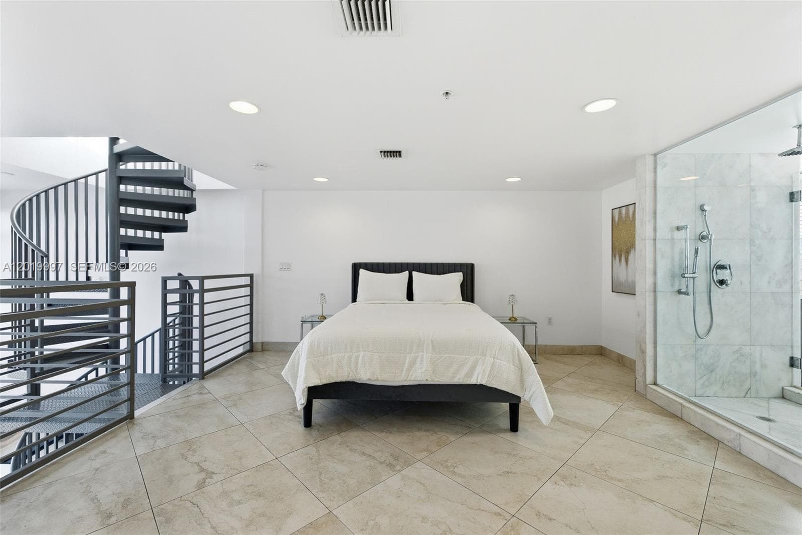 MERIDIAN 5 CONDO · #16 in Miami Beach - Photo 12