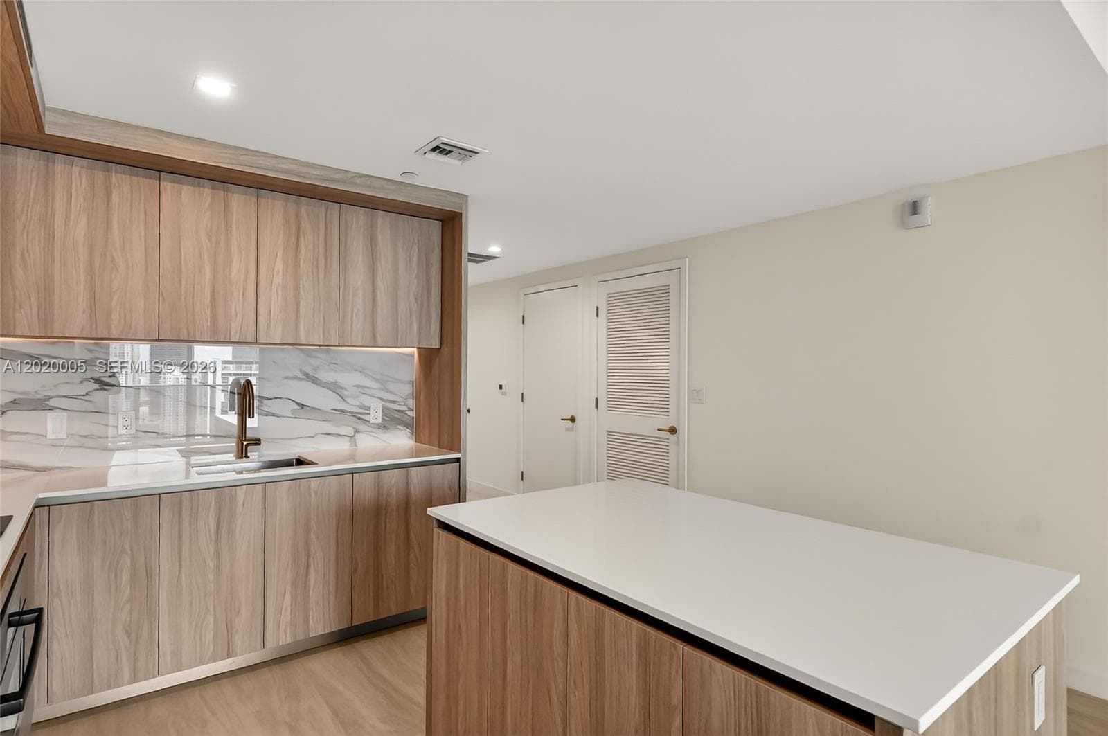 77 5th street · #4202 in Miami - Photo 12
