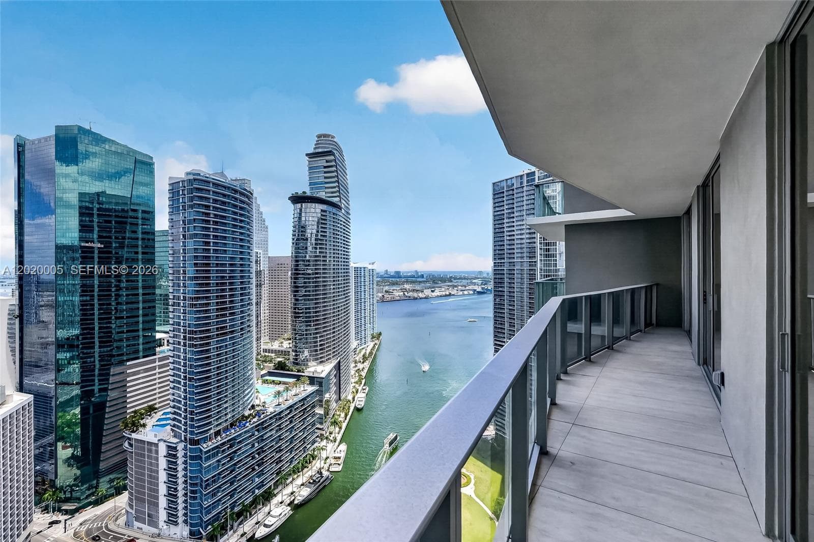 77 5th street · #4202 in Miami - Photo 3