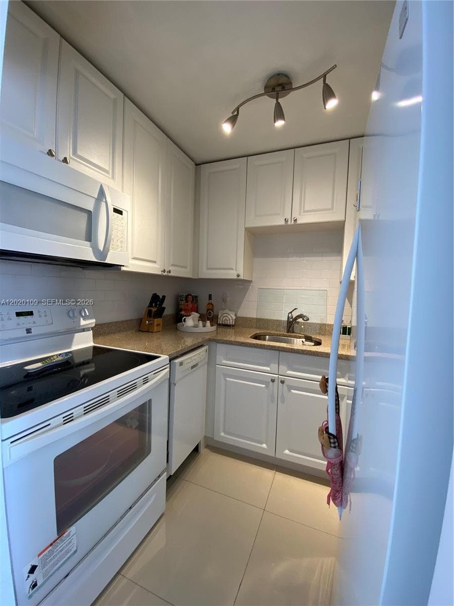5050 Condominium · #312 in Miami - Photo 1