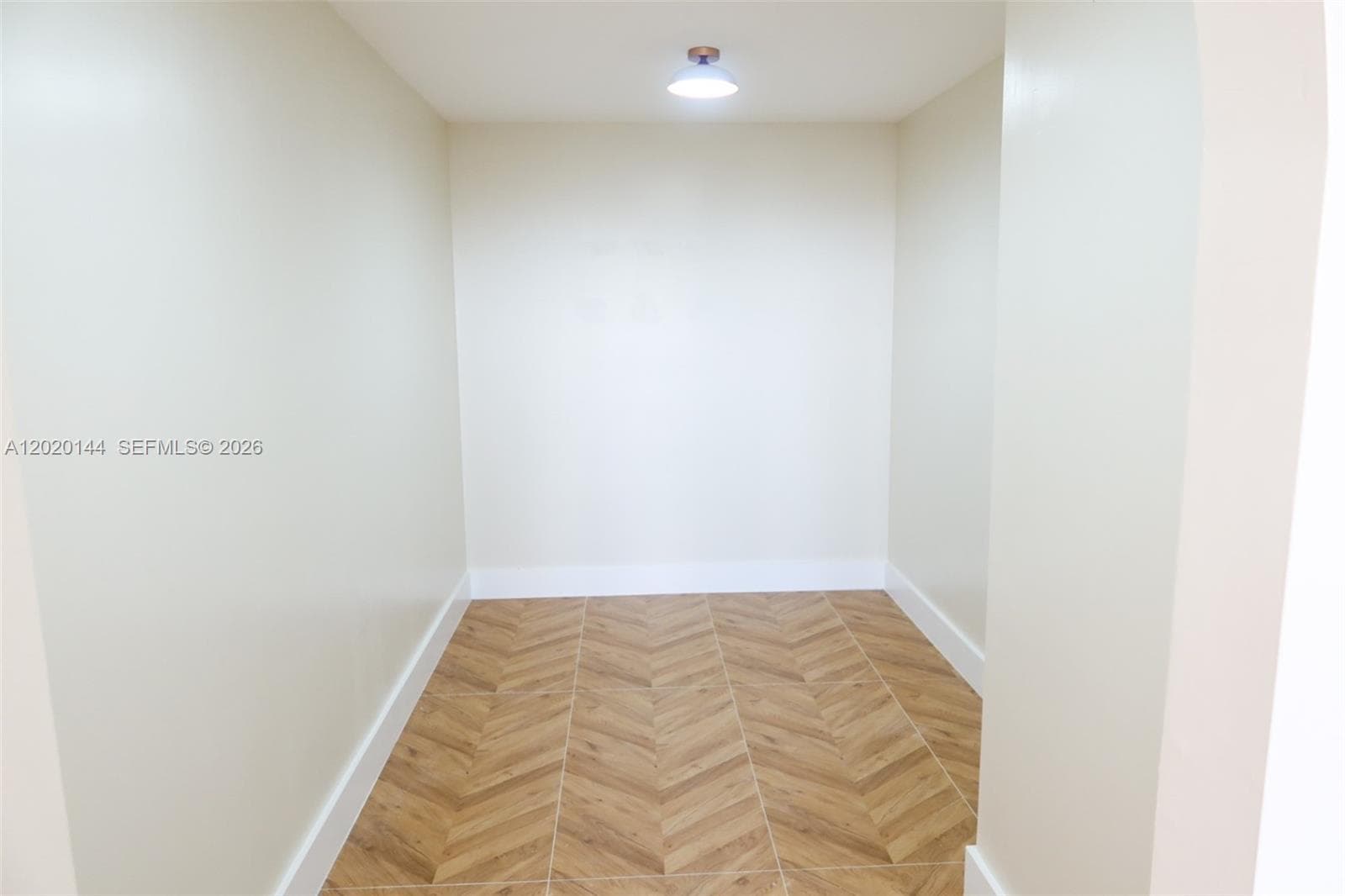 OLYMPUS CONDO · #1816 in Hallandale Beach - Photo 10