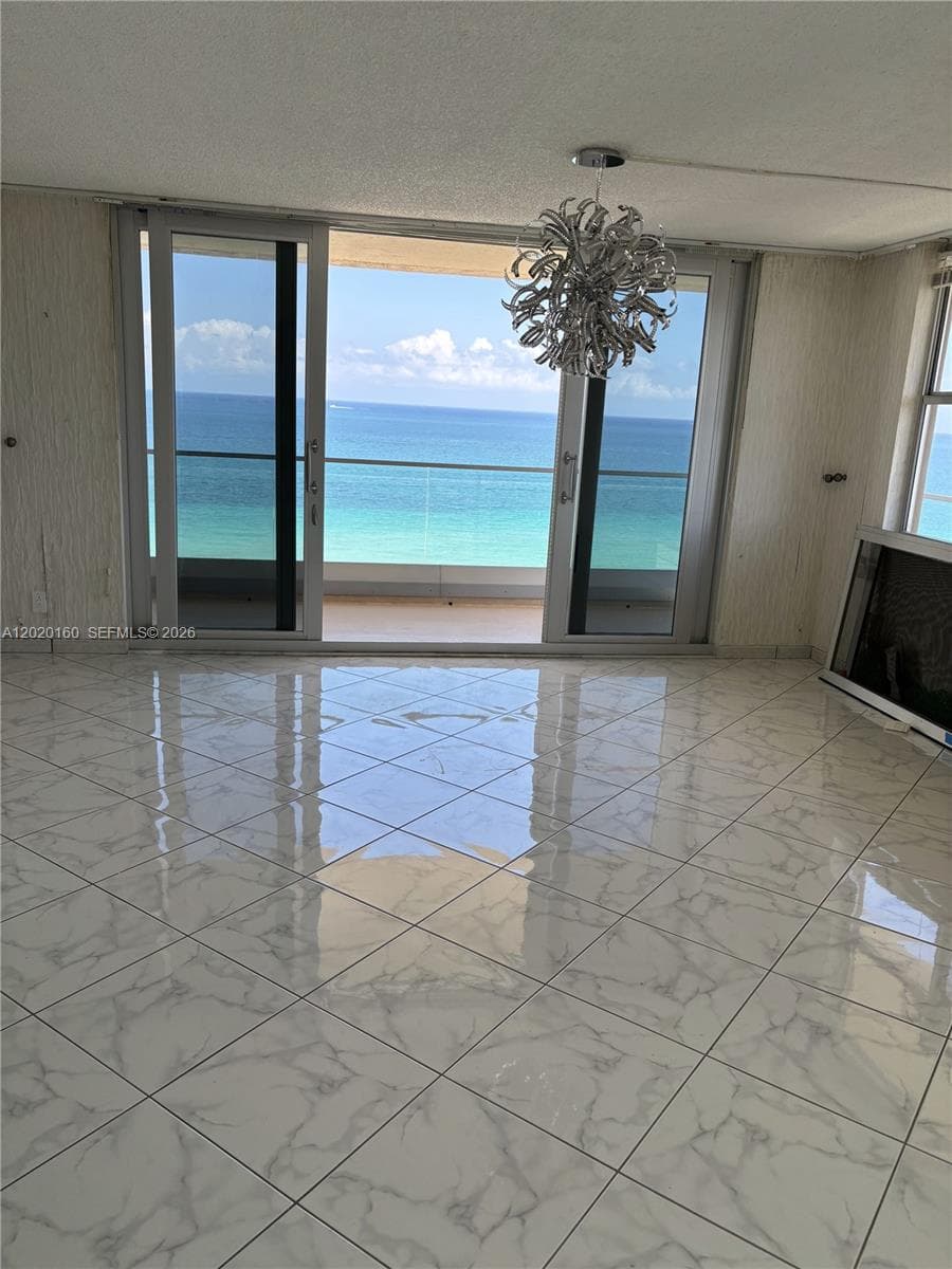 MALAGA TOWERS CONDO · #16B in Hallandale Beach - Photo 2