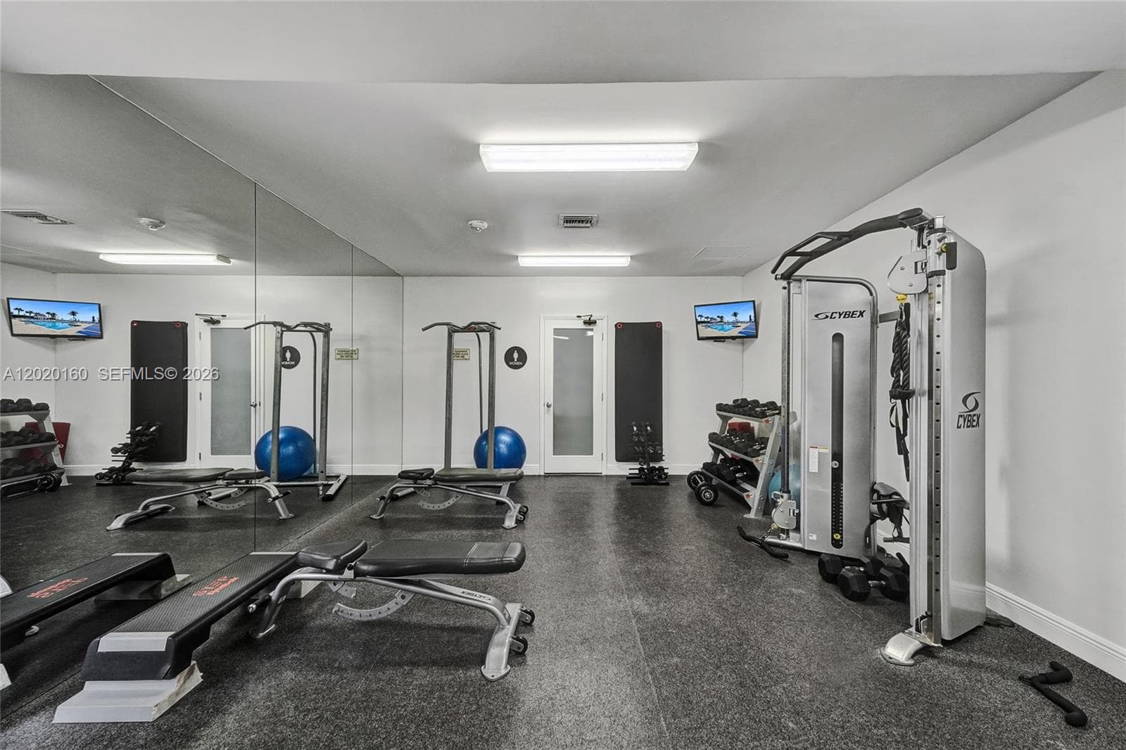 MALAGA TOWERS CONDO · #16B in Hallandale Beach - Photo 38