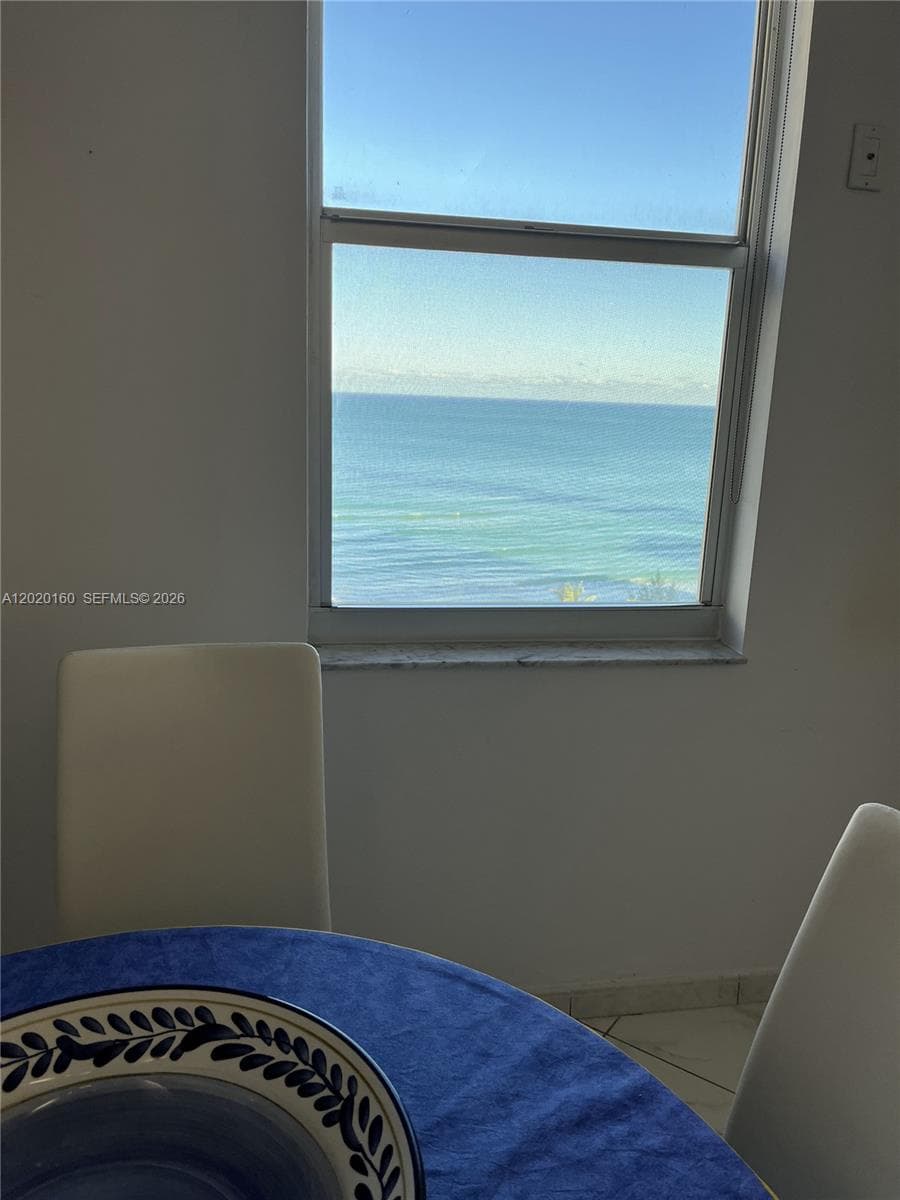 MALAGA TOWERS CONDO · #16B in Hallandale Beach - Photo 11