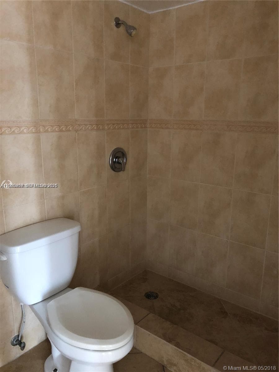 PLAZA OF AMERICAS CONDO P · #711 in Sunny Isles Beach - Photo 5