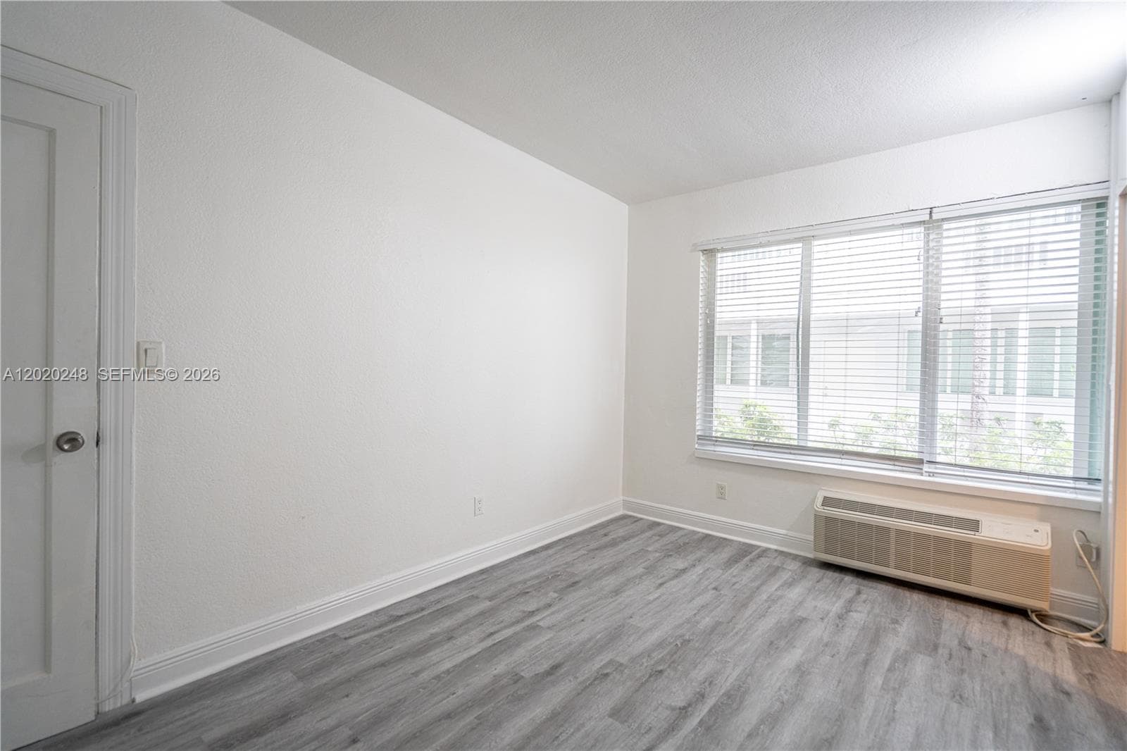 AQUAMARINA CONDO · #9 in Miami Beach - Photo 7