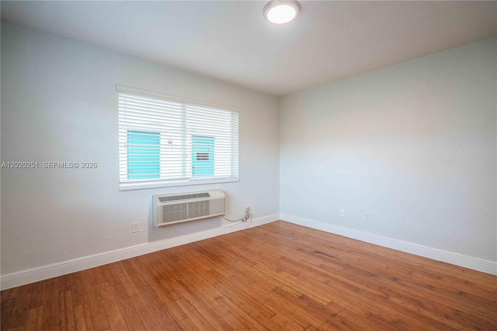 AQUAMARINA CONDO · #8 in Miami Beach - Photo 10