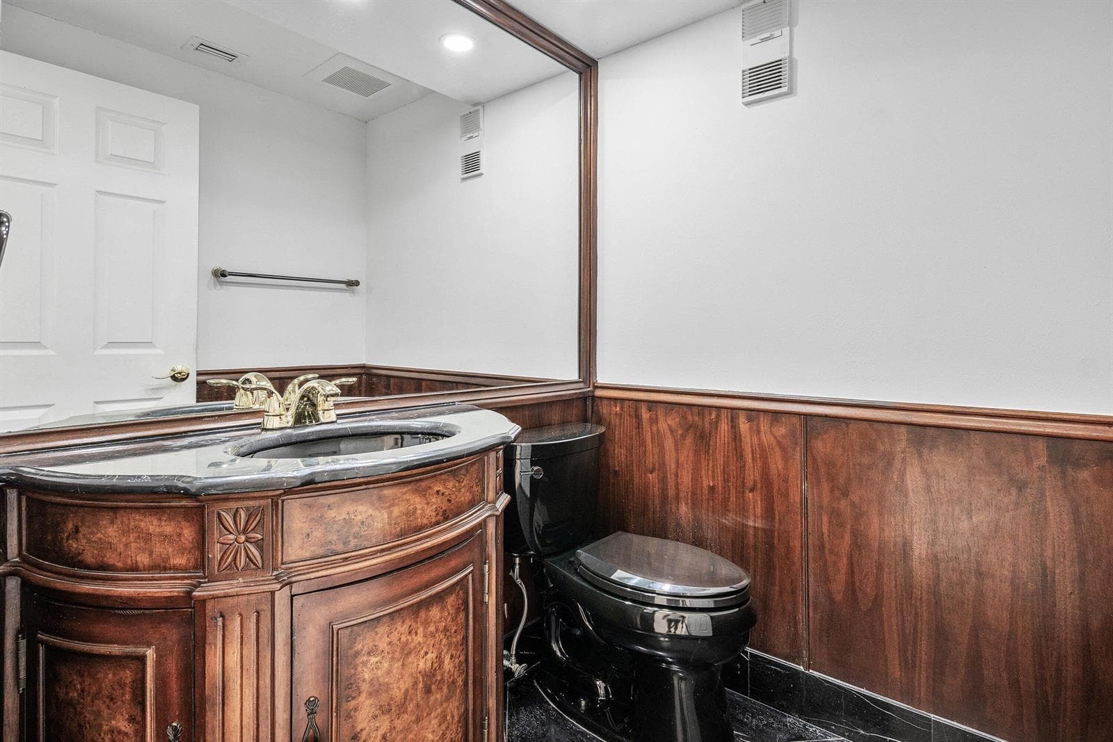 Powder Room