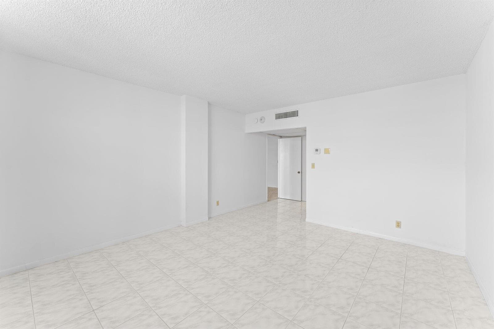 15-web-or-mls-2851-s-ocean-blvd-6-f