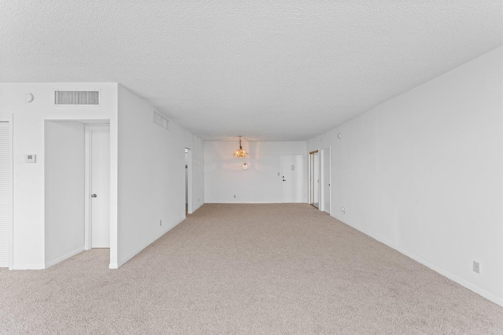 12-web-or-mls-2851-s-ocean-blvd-6-f