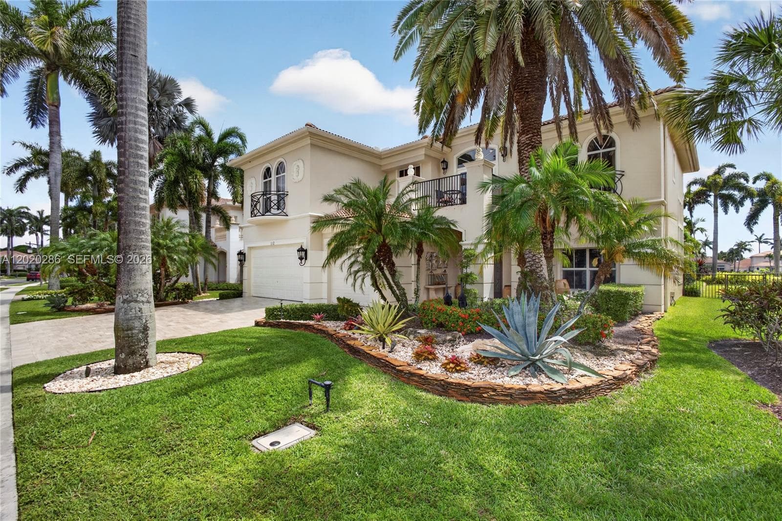 110 Abondance Dr photo 3
