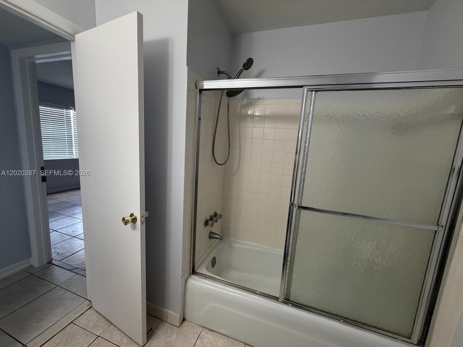 EVERETT ARMS NO 7 CONDO · #713 in Pompano Beach - Photo 23