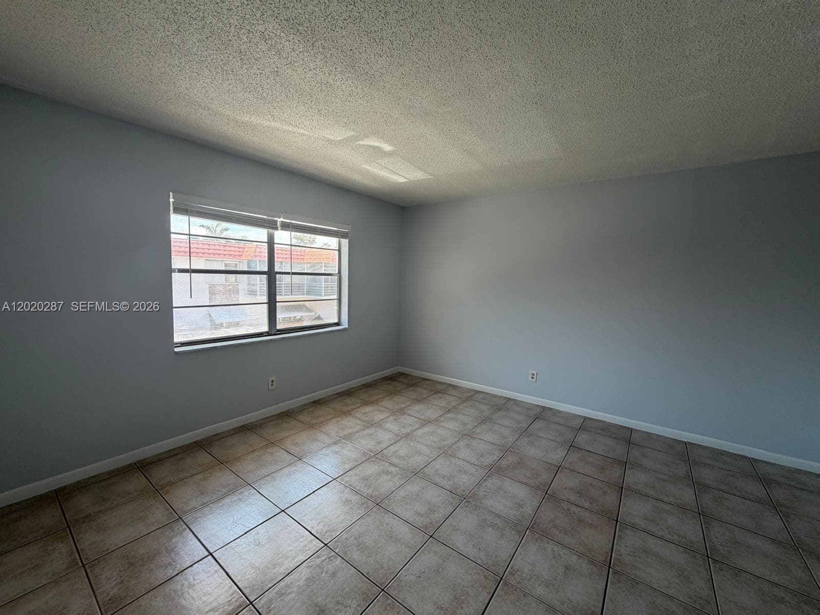 EVERETT ARMS NO 7 CONDO · #713 in Pompano Beach - Photo 17