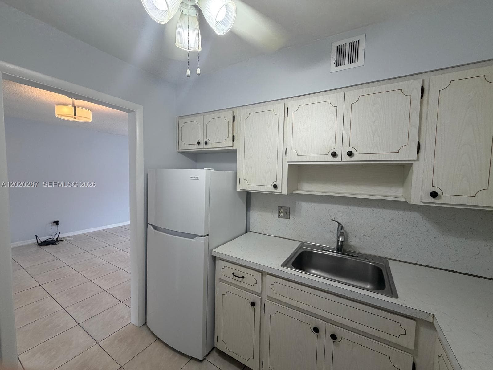 EVERETT ARMS NO 7 CONDO · #713 in Pompano Beach - Photo 7