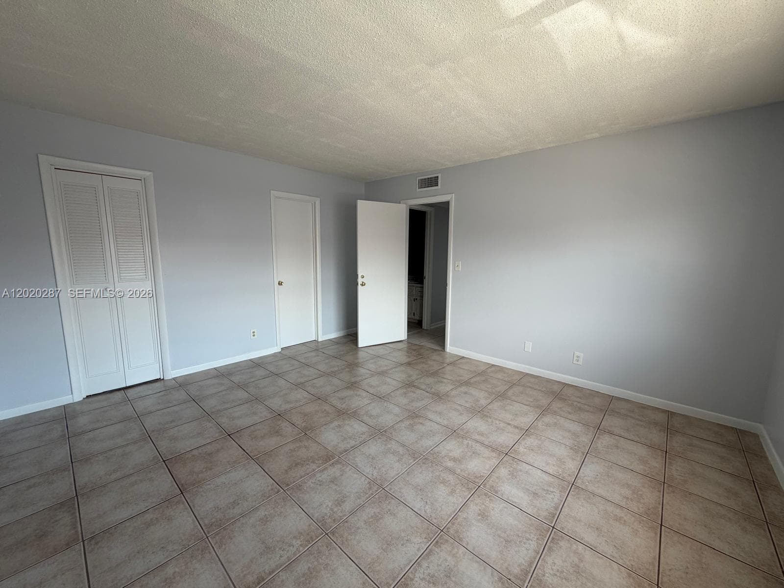 EVERETT ARMS NO 7 CONDO · #713 in Pompano Beach - Photo 18