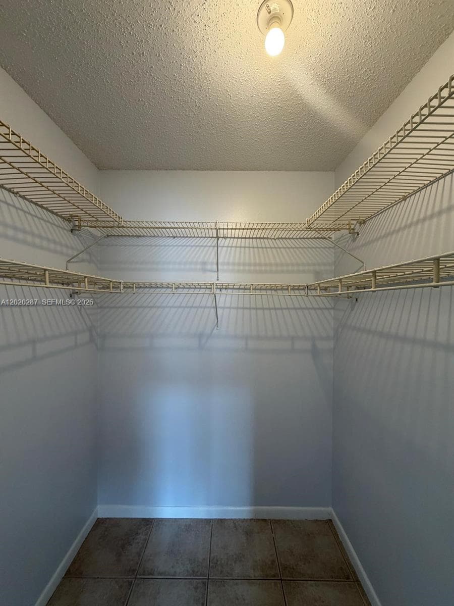 EVERETT ARMS NO 7 CONDO · #713 in Pompano Beach - Photo 21