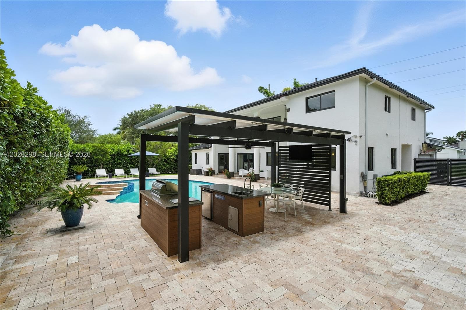 Great outdoor entertaining spaces