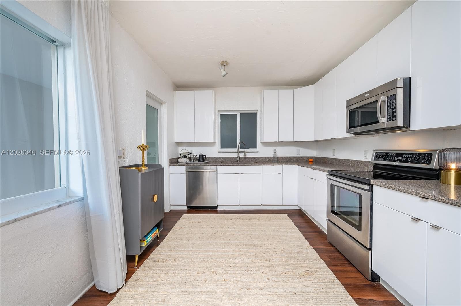 PENN MANOR CONDO · #201 in Miami Beach - Photo 20