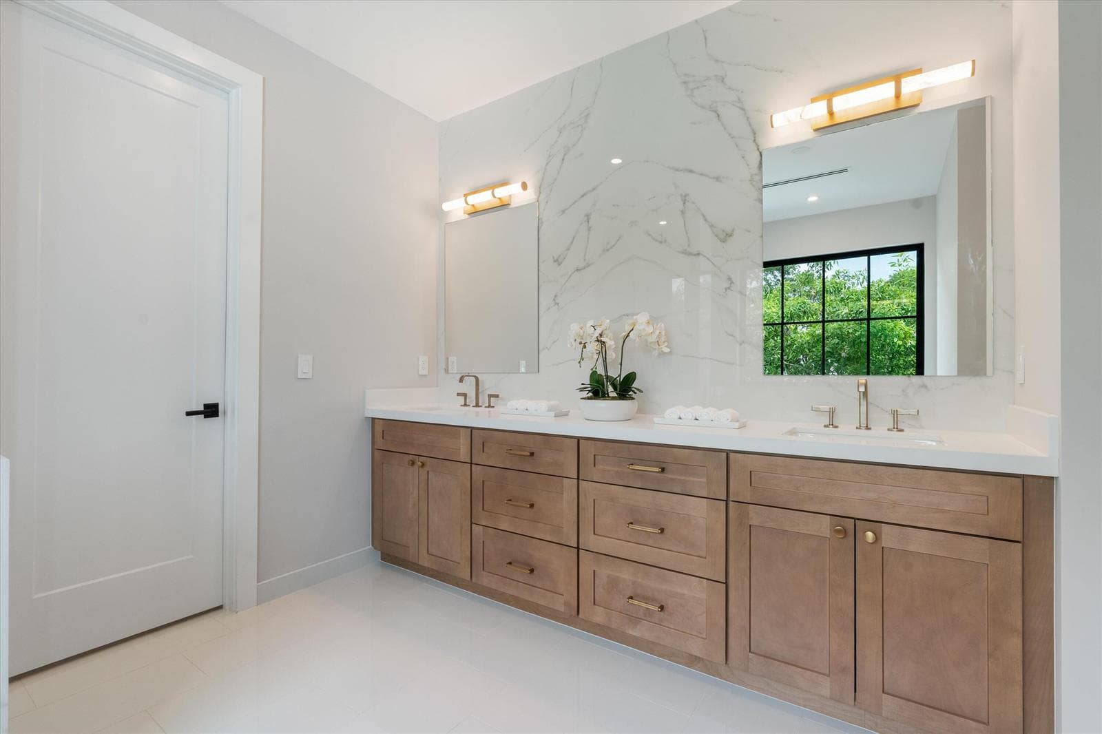 20-1016 SE 8th Street
