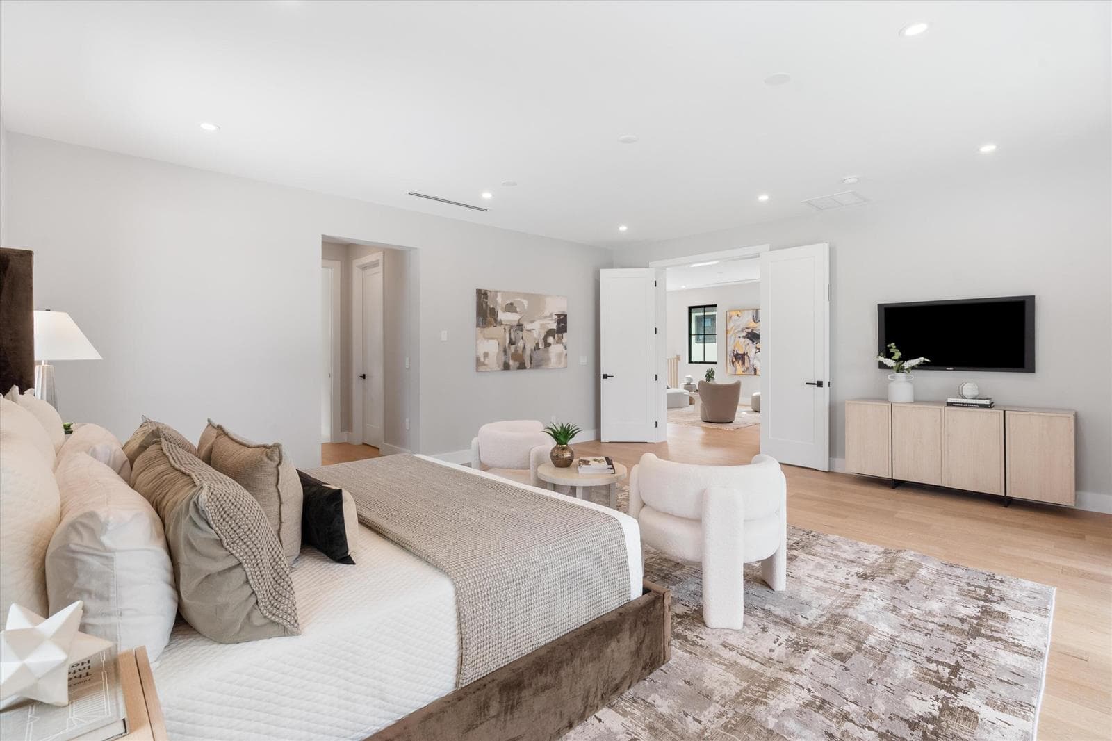 19-1016 SE 8th Street