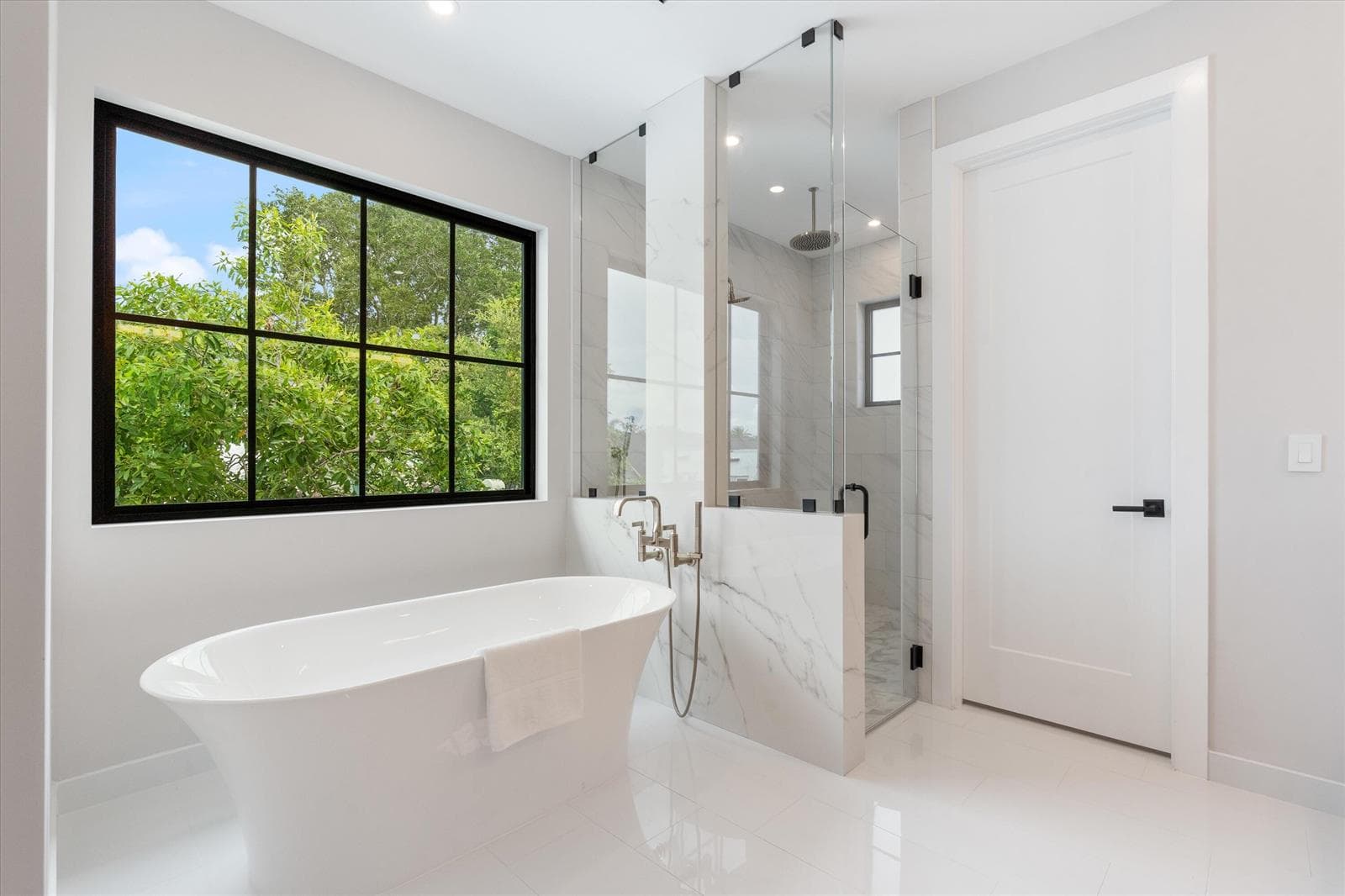 21-1016 SE 8th Street