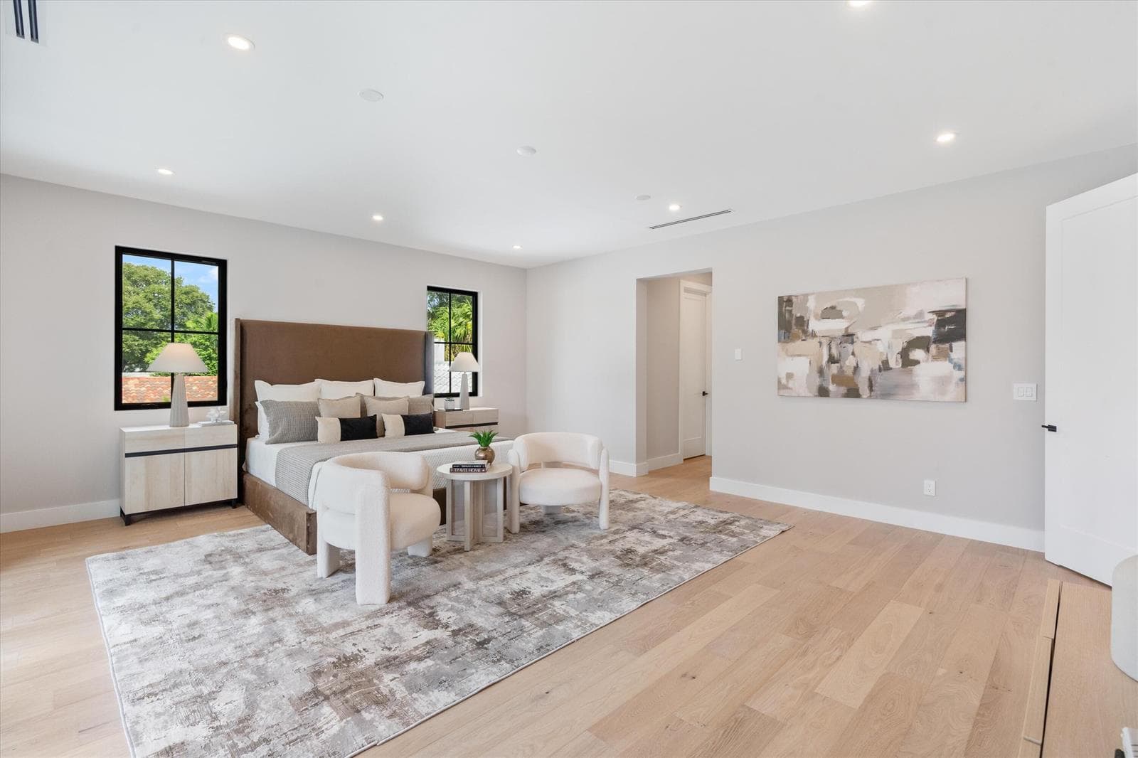 18-1016 SE 8th Street