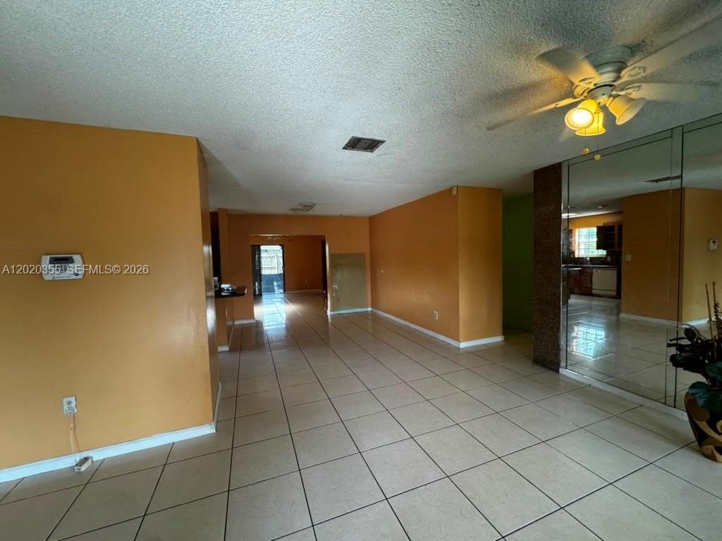 1251 NW 190th St photo 4