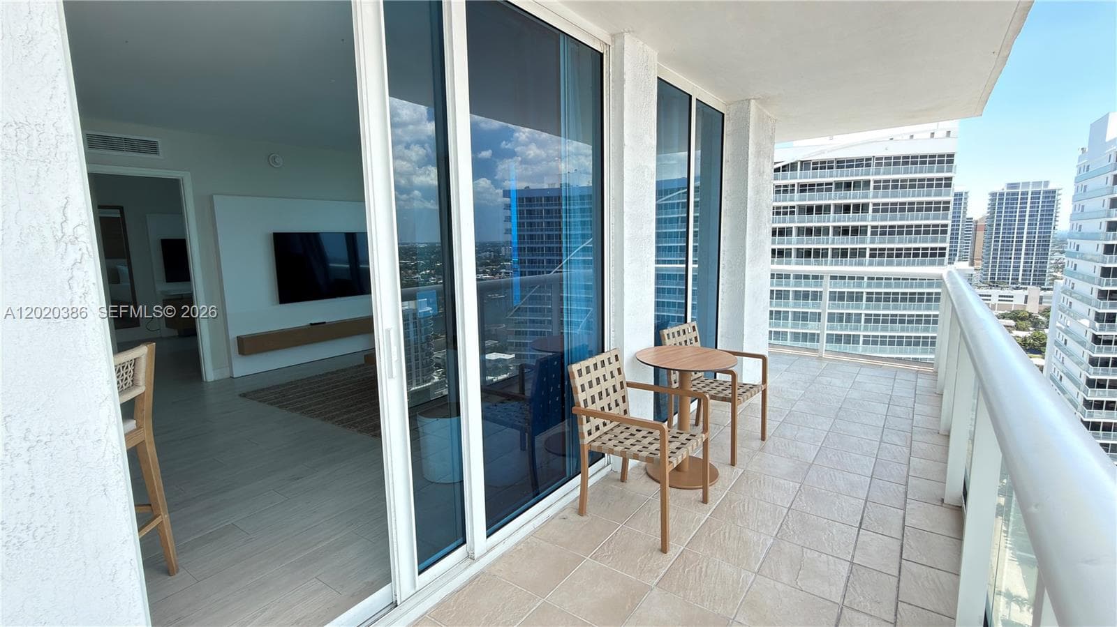 Q Club Resort & Residence · #2201 in Fort Lauderdale - Photo 12