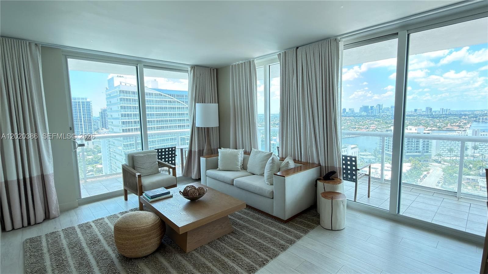 Q Club Resort & Residence · #2201 in Fort Lauderdale - Photo 3