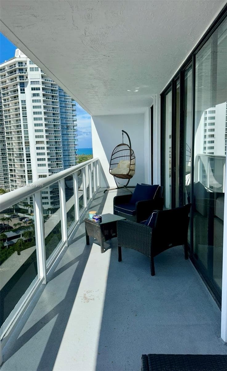 Waterview · #1739 in Aventura - Photo 53