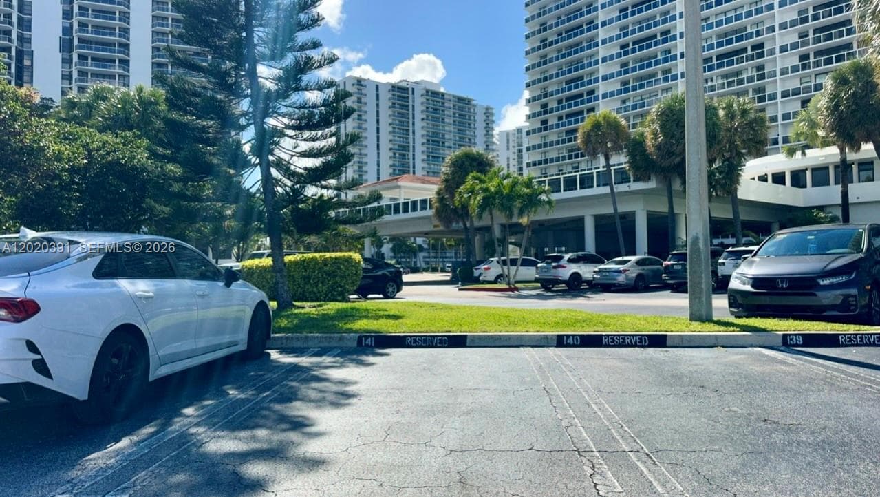 Waterview · #1739 in Aventura - Photo 63