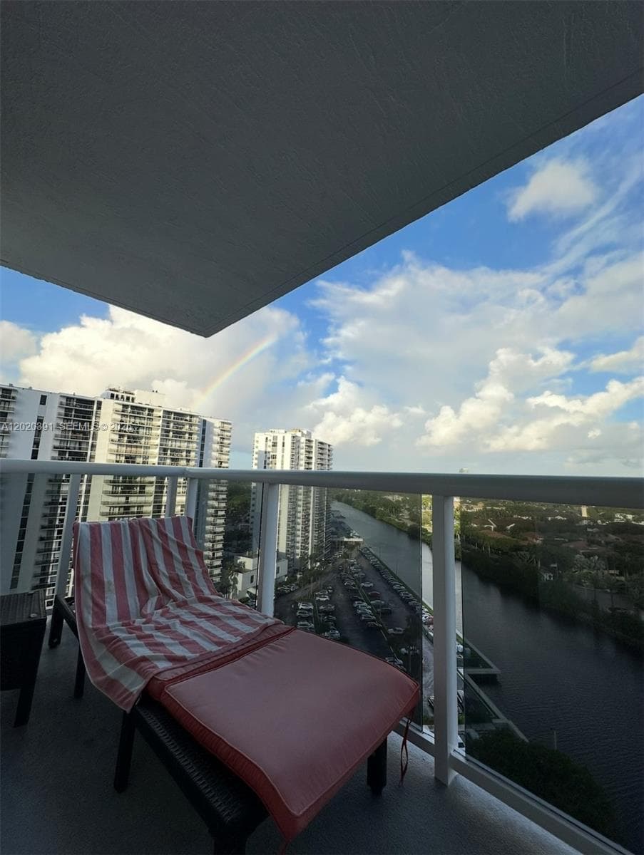 Waterview · #1739 in Aventura - Photo 24