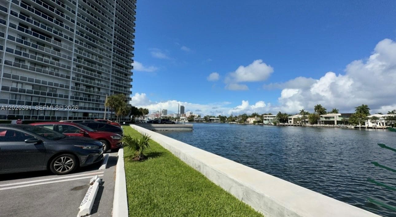 Waterview · #1739 in Aventura - Photo 44