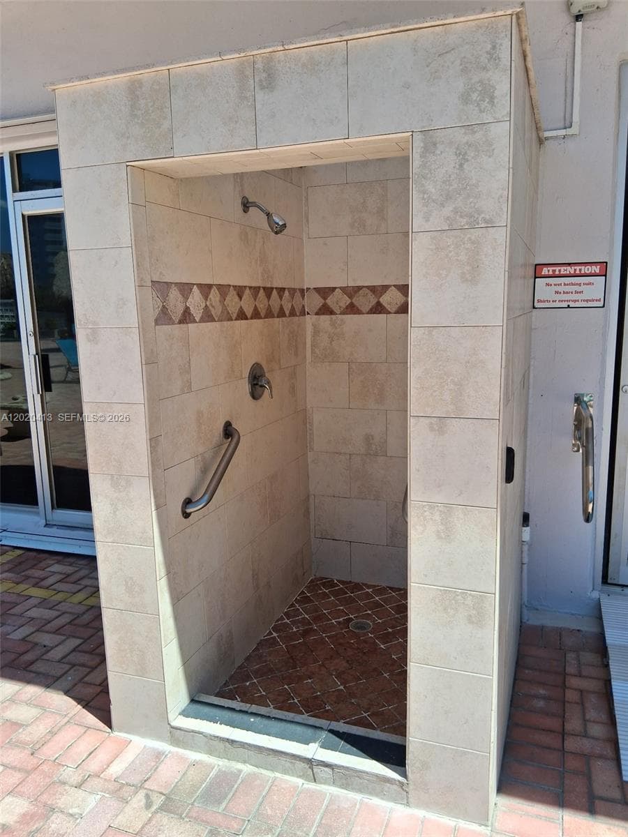 PARLIAMENT HOUSE · #1815 in Pompano Beach - Photo 15